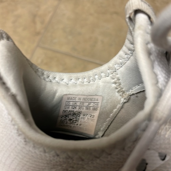 Adidas kids 12.5 Cloudfoam - Picture 3 of 6